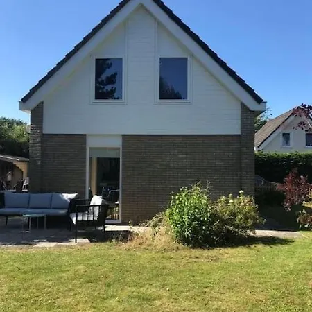 Heerlijk Familiehuis 5 Min Lopen Van Het Strand! 奥德多普
