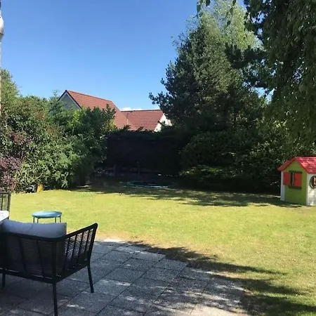 Heerlijk Familiehuis 5 Min Lopen Van Het Strand! 度假居