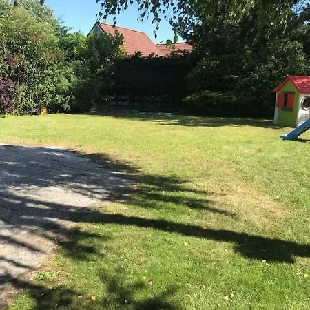 Heerlijk Familiehuis 5 Min Lopen Van Het Strand! 度假居
